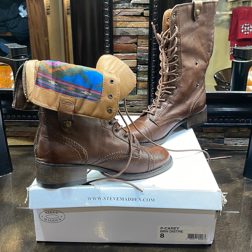 Brand Nee With Box  Steve Madden PCarey Adjustable Height Boots 8